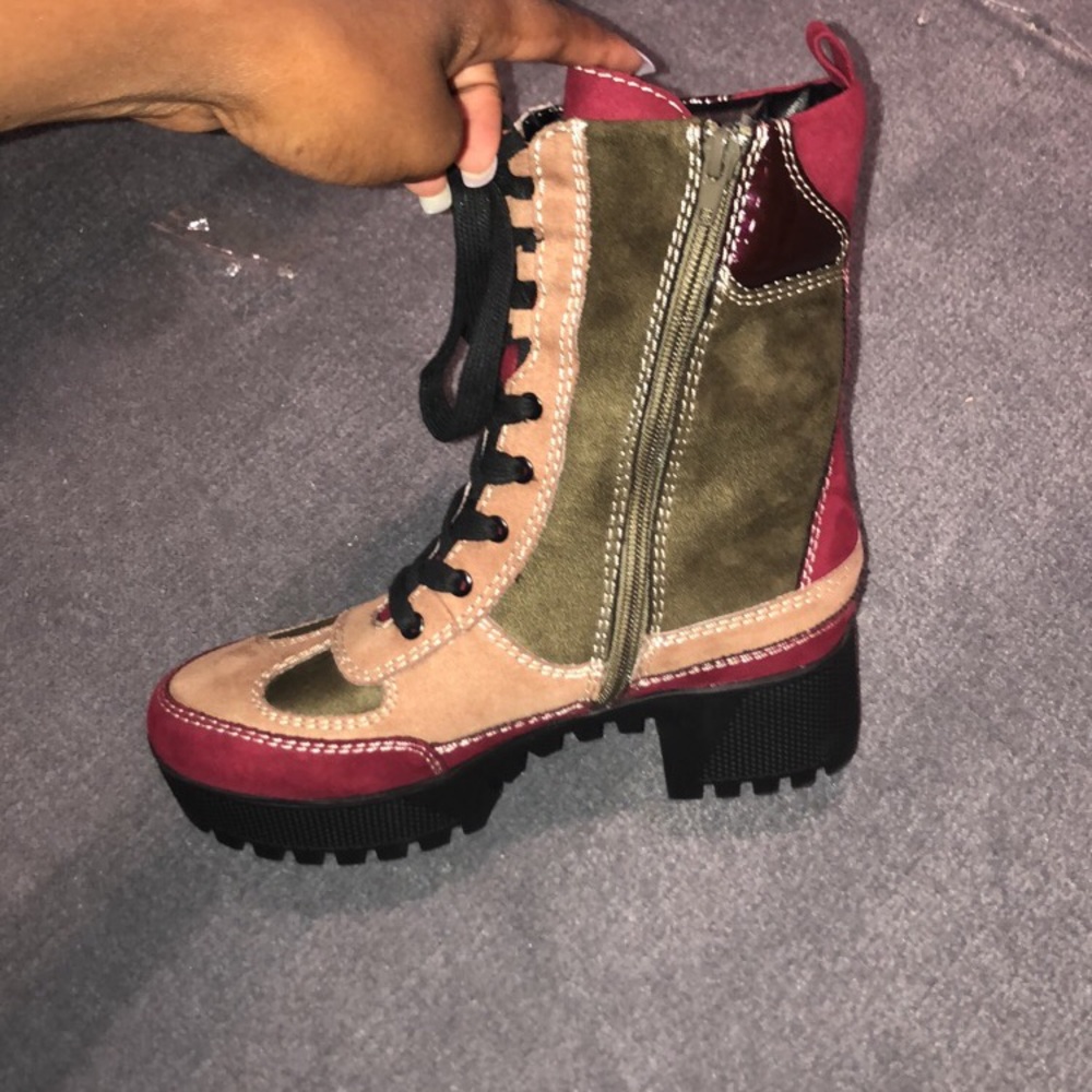 Multi Color Platform Combat Boot - Picture 4 of 8